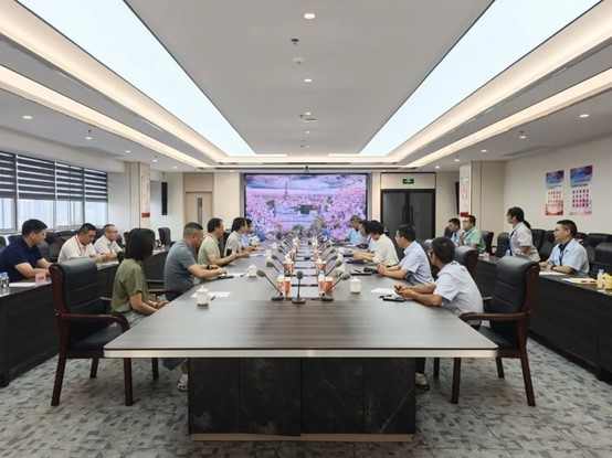 【向新而行】北京大學(xué)劉開輝教授一行到訪風(fēng)華高科 共研電子材料關(guān)鍵技術(shù)