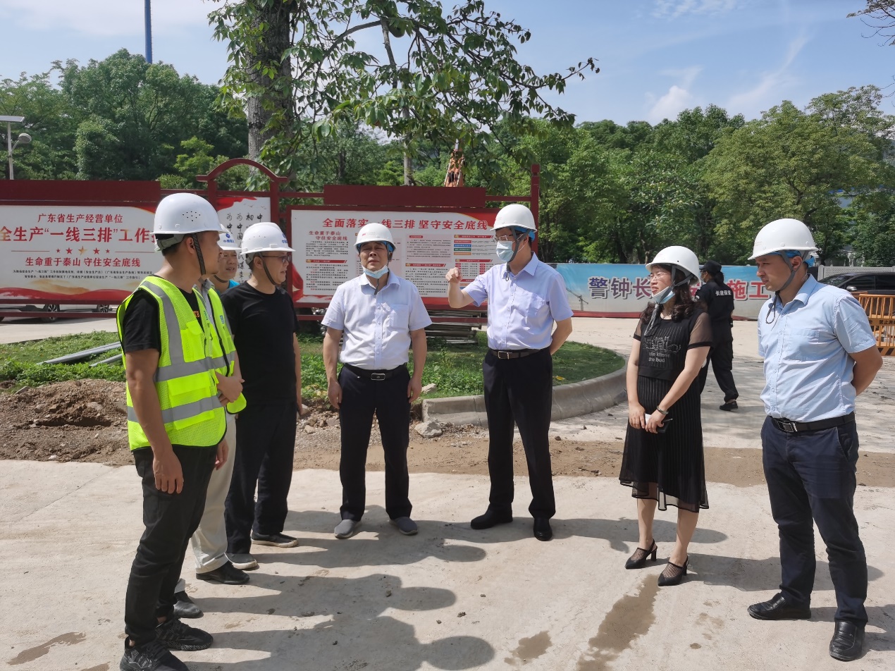 劉偉董事長帶隊檢查祥和工業(yè)園