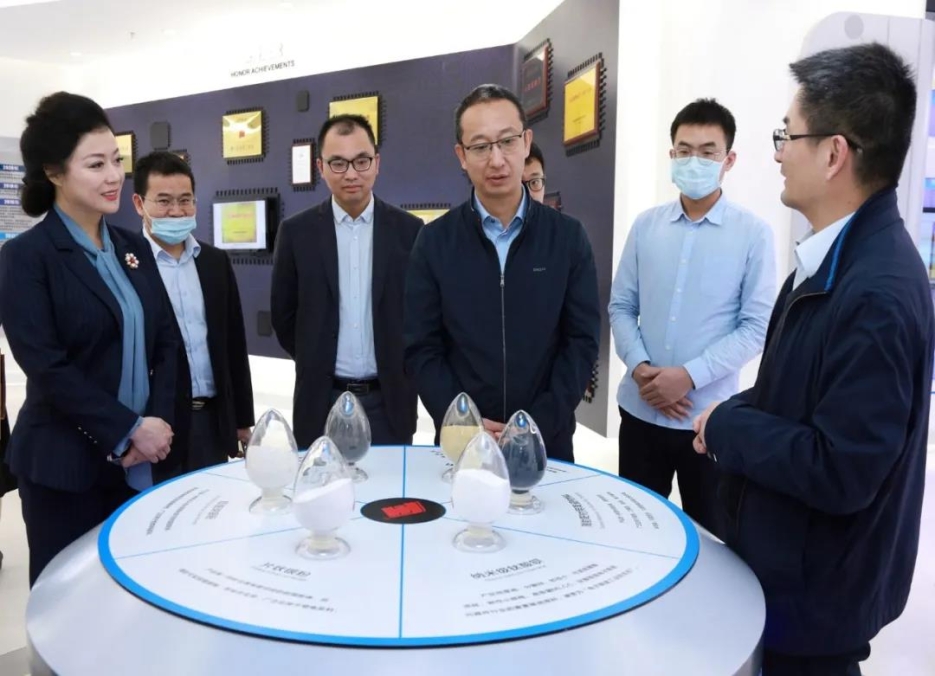 桂林電子科技大學(xué)徐華蕊校長帶隊來風(fēng)華高科交流校企工作