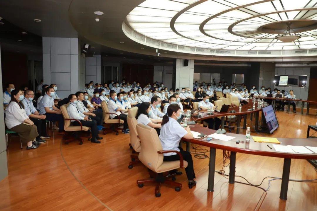 喜報(bào)！風(fēng)華高科入圍“十大電子元件杰出品牌”