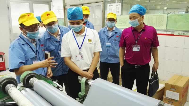 風(fēng)華高科黨委書記、董事長(zhǎng)王廣軍深入利華、正華（高要正華）公司調(diào)研