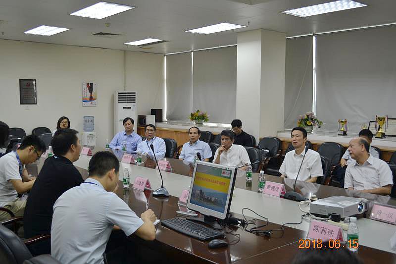 廣州市政協(xié)主席劉悅倫蒞臨風(fēng)華芯電調(diào)研指導(dǎo)工作